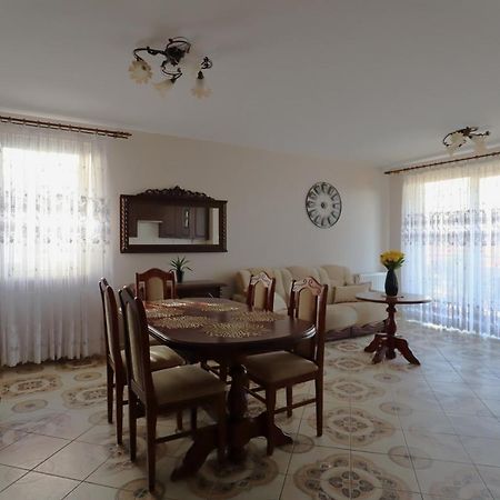 קולובז'ג Apartament Jantarek מראה חיצוני תמונה