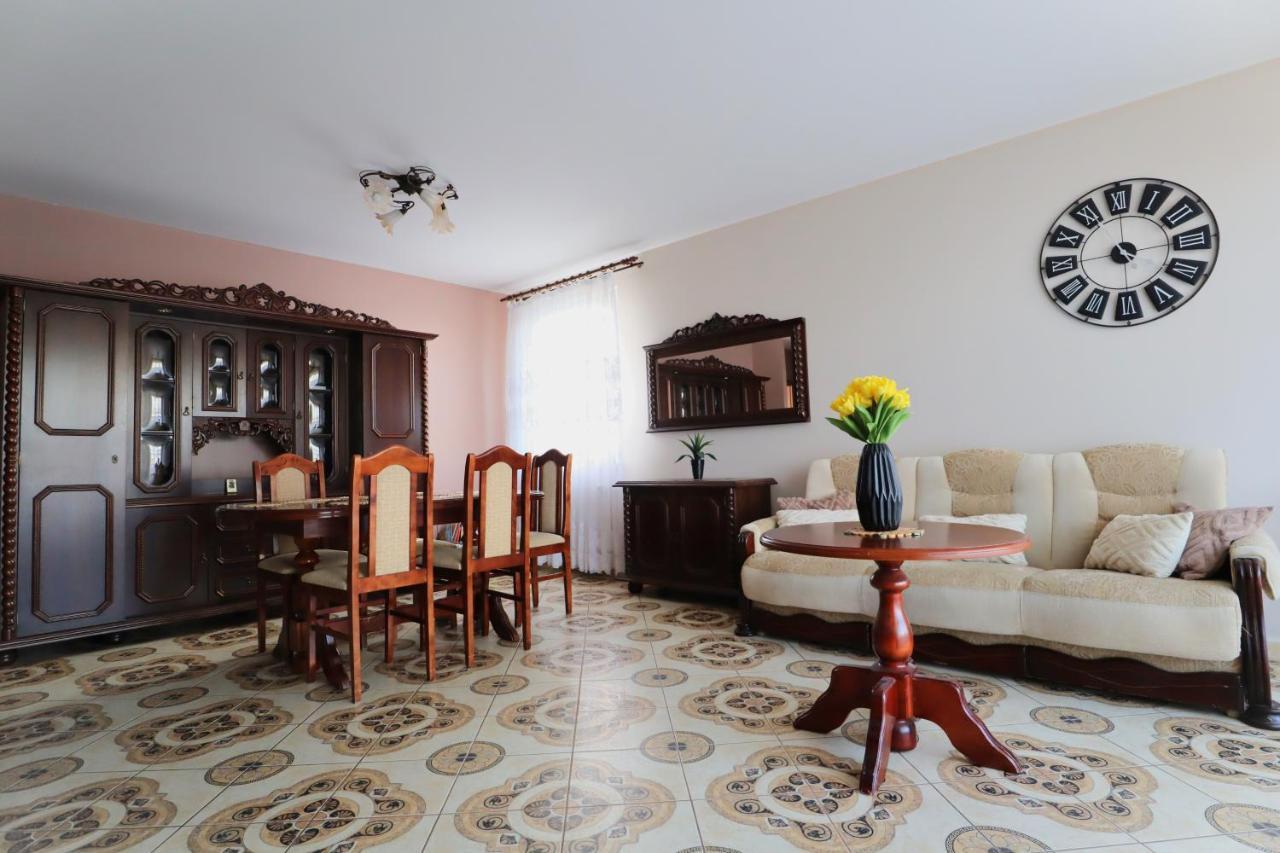 קולובז'ג Apartament Jantarek מראה חיצוני תמונה